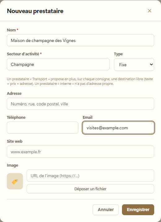 Création du prestataire Maison de champagne des Vignes, avec secteur, type et coordonnées.